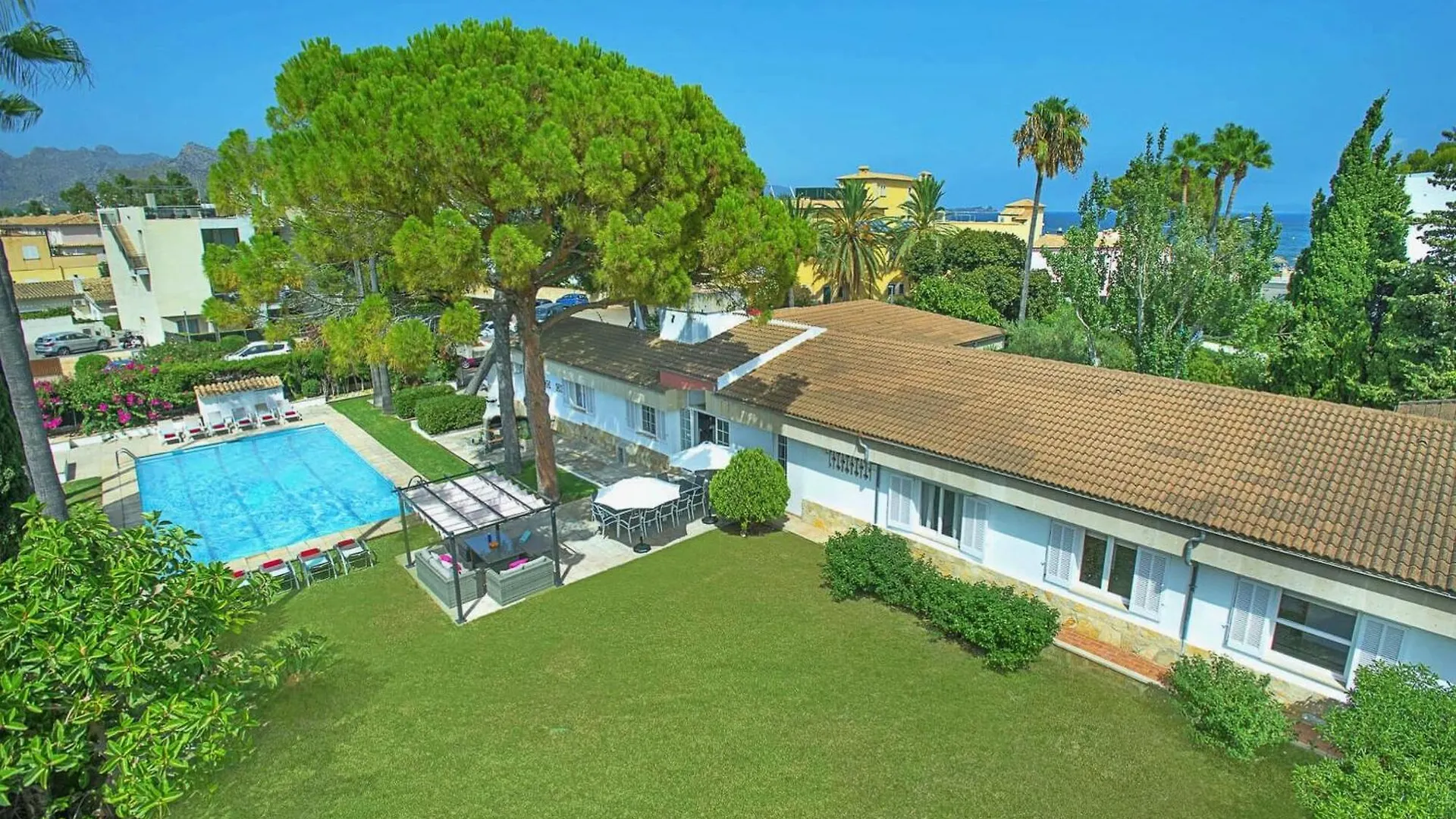 Beach Villa Can Ros By Sealand Villas location