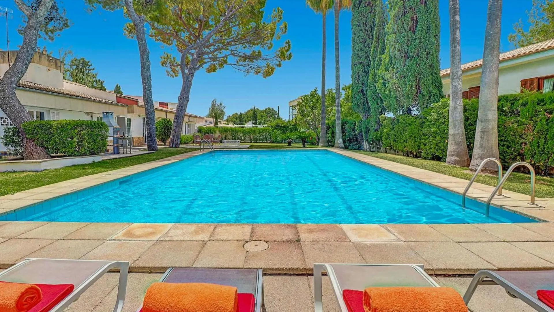 Beach Villa Can Ros By Sealand Villas Port de Pollença